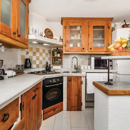Lovely In With Kitchen Vele Mune